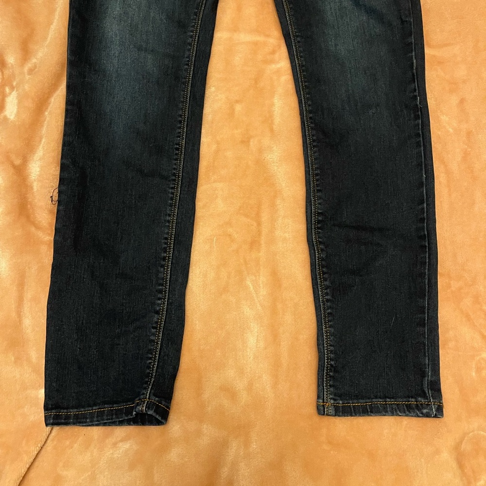 Blue Jeans - Picture 5 of 5